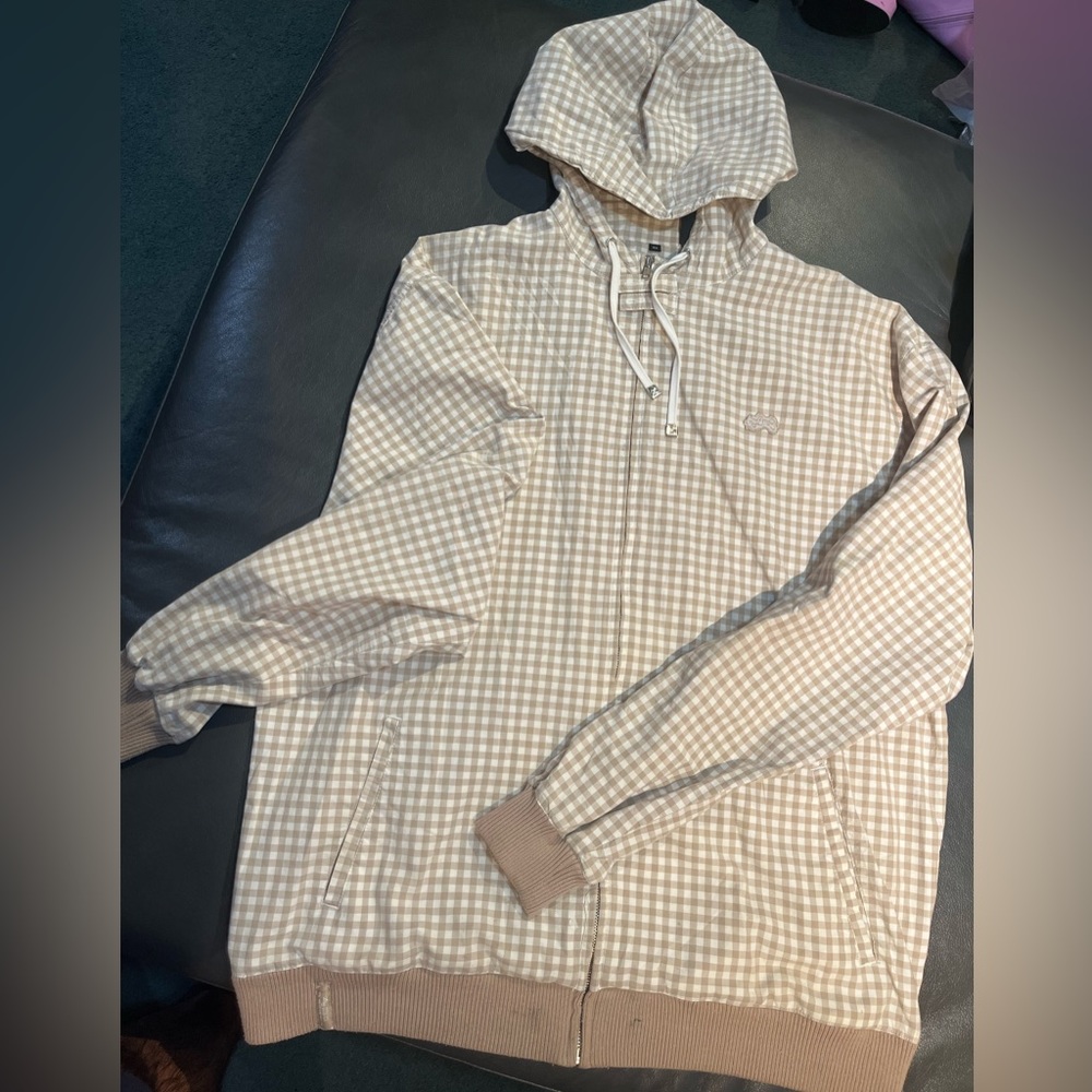 LRG zip up light jacket